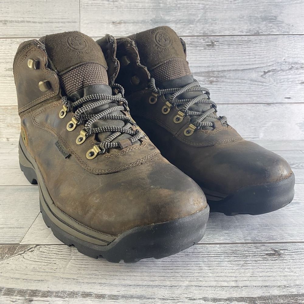 Timberland Boots Mens 10.5 Brown Leather Distressed Waterproof Outdoor Work Nice